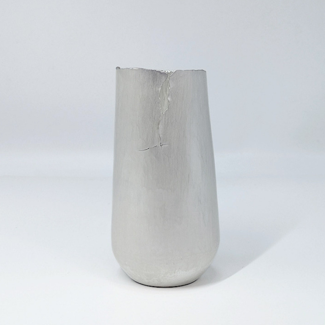 Cracked Vase
