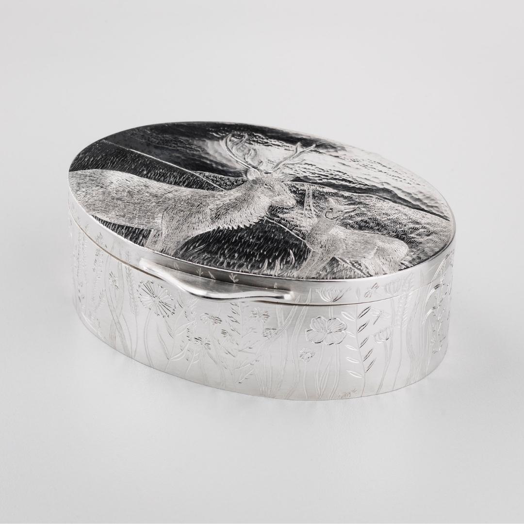 ‘Stag and Doe’ Hinged Box